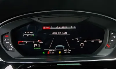 Audi A8 2023, 24416 км, за 64705.95 USD - фото 8