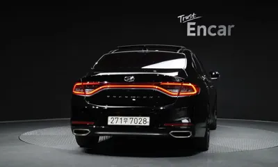 Hyundai Grandeur 2018, 180716 км, за 6557.7 USD