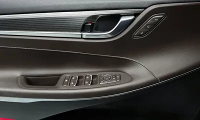 Hyundai Grandeur 2018, 180716 км, за 6508.15 USD - фото 17