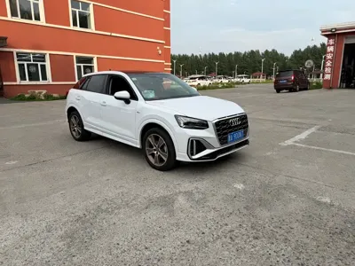 Audi Q2L 2022, 20000 км, за 21011.95 USD