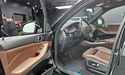 BMW X5 2023, 54692 км, за 47228.04 USD - фото 11