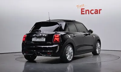 MINI Cooper 2015, 175775 км, за 4618.43 USD