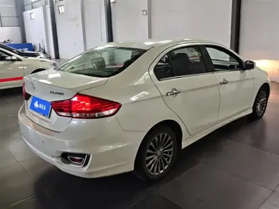 Suzuki Alivio 2016, 95700 км, за 3216.79 USD
