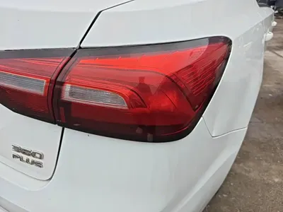 Roewe 360 2019, 66000 км, за 3383.36 USD - фото 8
