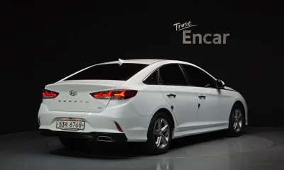 Hyundai Sonata 2019, 74205 км, за 10043.32 USD