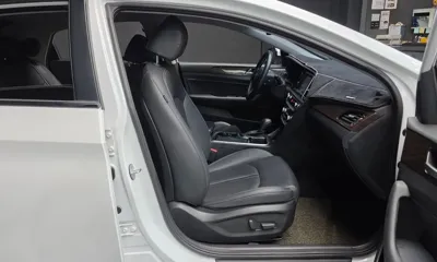 Hyundai Sonata 2019, 74205 км, за 10043.32 USD - фото 11