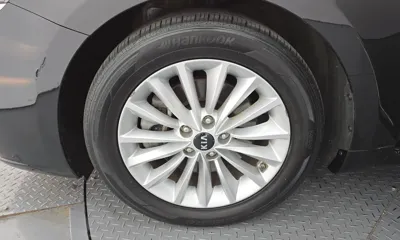 Kia K7 2018, 134433 км, за 6478.06 USD