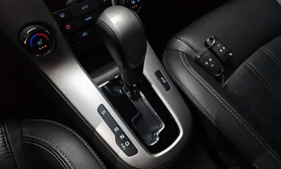 ChevroletGMDaewoo Cruze 2015, 124587 км, за 3190.73 USD - фото 9