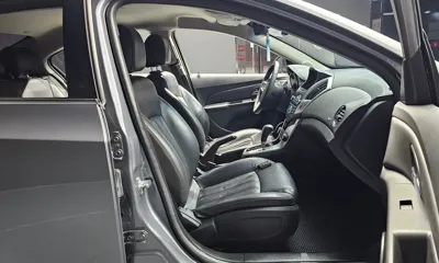 ChevroletGMDaewoo Cruze 2015, 124587 км, за 3190.73 USD - фото 11