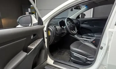 Kia Sportage 2016, 100788 км, за 5382.7 USD - фото 11