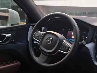 Volvo XC60 2024, 30000 км, за 27261.64 USD - фото 7