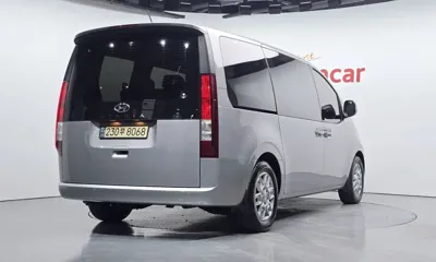 Hyundai Staria 2023, 108930 км, за 17112.65 USD