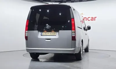 Hyundai Staria 2023, 108930 км, за 17112.65 USD