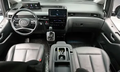 Hyundai Staria 2023, 108930 км, за 17112.65 USD - фото 7