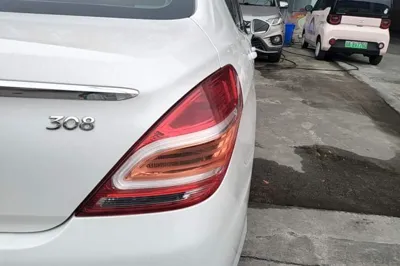 Peugeot 308 2014, 71600 км, за 3993 USD - фото 7