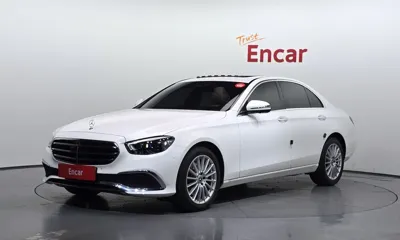 Mercedes-Benz E-Class · 2023 год