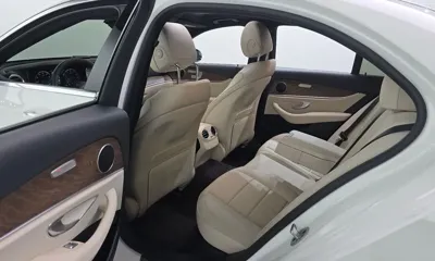 Mercedes-Benz E-Class 2023, 78414 км, за 25449.52 USD - фото 12