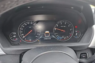 BMW 3 Series 2019, 23300 км, за 17373 USD - фото 8