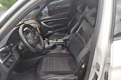 BMW 3 Series 2019, 23300 км, за 17373 USD - фото 12