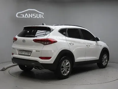 Hyundai Tucson 2016, 152732 км, за 5863.2 USD