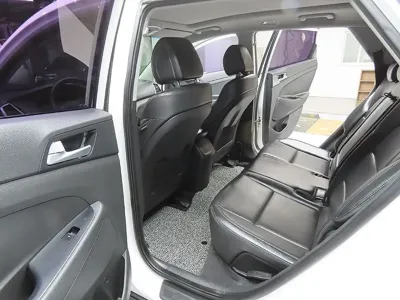 Hyundai Tucson 2016, 152732 км, за 5863.2 USD - фото 9