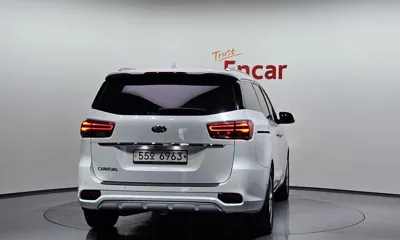 Kia Canival 2019, 75253 км, за 11510.13 USD