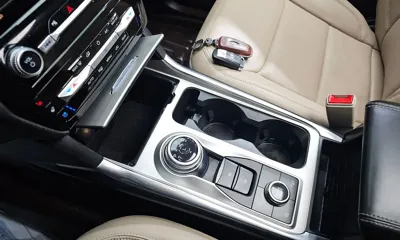 Ford Explorer 2022, 64509 км, за 20953.75 USD - фото 9