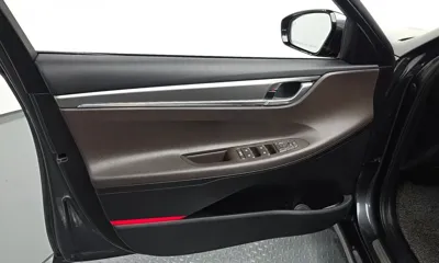 Hyundai Grandeur 2023, 165765 км, за 10548.93 USD - фото 24