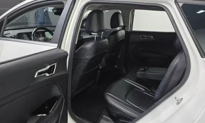Kia Sportage 2022, 131103 км, за 11297.95 USD - фото 11