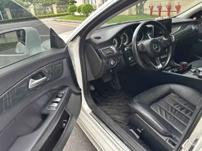 Mercedes-Benz CLS 2015, 100000 км, за 14426.54 USD