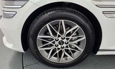 Genesis G80 2025, 23530 км, за 35972.17 USD