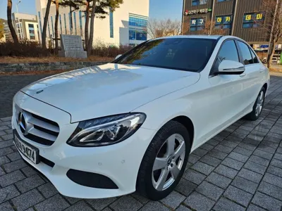 Mercedes-Benz C-Class 2017, 120820 км, за 7598.28 USD