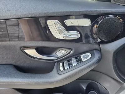 Mercedes-Benz C-Class 2017, 120820 км, за 7598.28 USD - фото 11