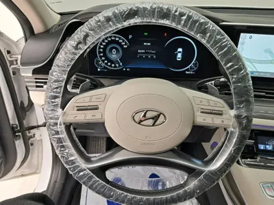 Hyundai Grandeur 2022, 96416 км, за 14195.48 USD - фото 7