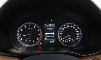 Hyundai Grandeur 2018, 82321 км, за 12669.03 USD - фото 8