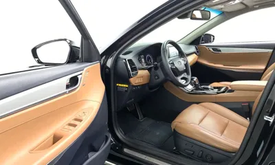 Hyundai Grandeur 2018, 82321 км, за 12669.03 USD - фото 11
