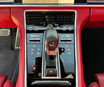 Porsche Panamera 2022, 61600 км, за 85166.82 USD - фото 18