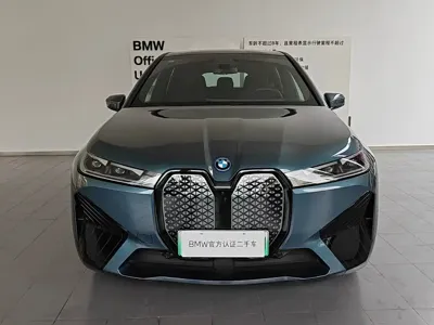 BMW iX 2025, 4000 км, за 41731.84 USD