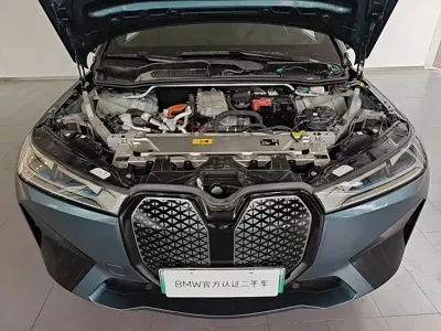 BMW iX 2025, 4000 км, за 41731.84 USD