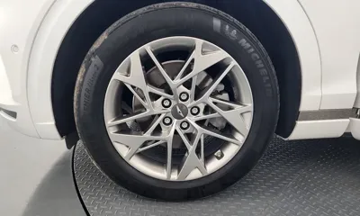 Genesis GV70 2022, 65388 км, за 24377.55 USD