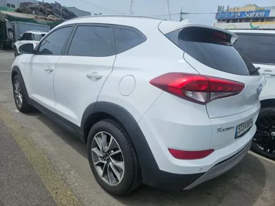 Hyundai Tucson 2018, 156000 км, за 6982.47 USD