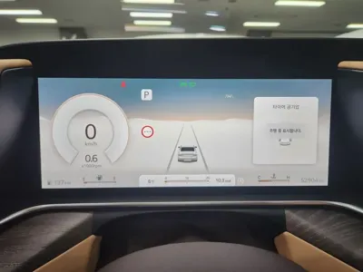 Genesis G90 2023, 52902 км, за 53170.54 USD