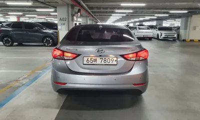 Hyundai Avante 2015, 166568 км, за 2604.67 USD
