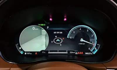 Genesis GV70 2021, 98527 км, за 22794.84 USD - фото 8