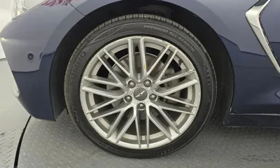 Genesis G70 2019, 140450 км, за 9765.48 USD