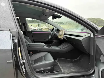Tesla Model 3 2024, 36000 км, за 28987.08 USD - фото 14