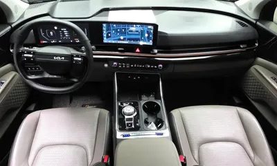 Kia Canival 2025, 14350 км, за 26913.48 USD - фото 7