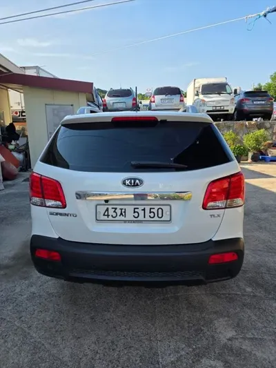 Kia Sorento 2011, 202424 км, за 3085.2 USD