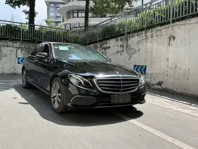 Mercedes-Benz E-Class 2019, 73000 км, за 22601.09 USD