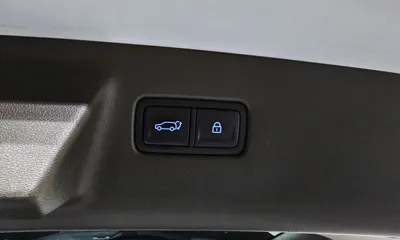 Hyundai Santafe 2024, 24674 км, за 29666.33 USD - фото 20